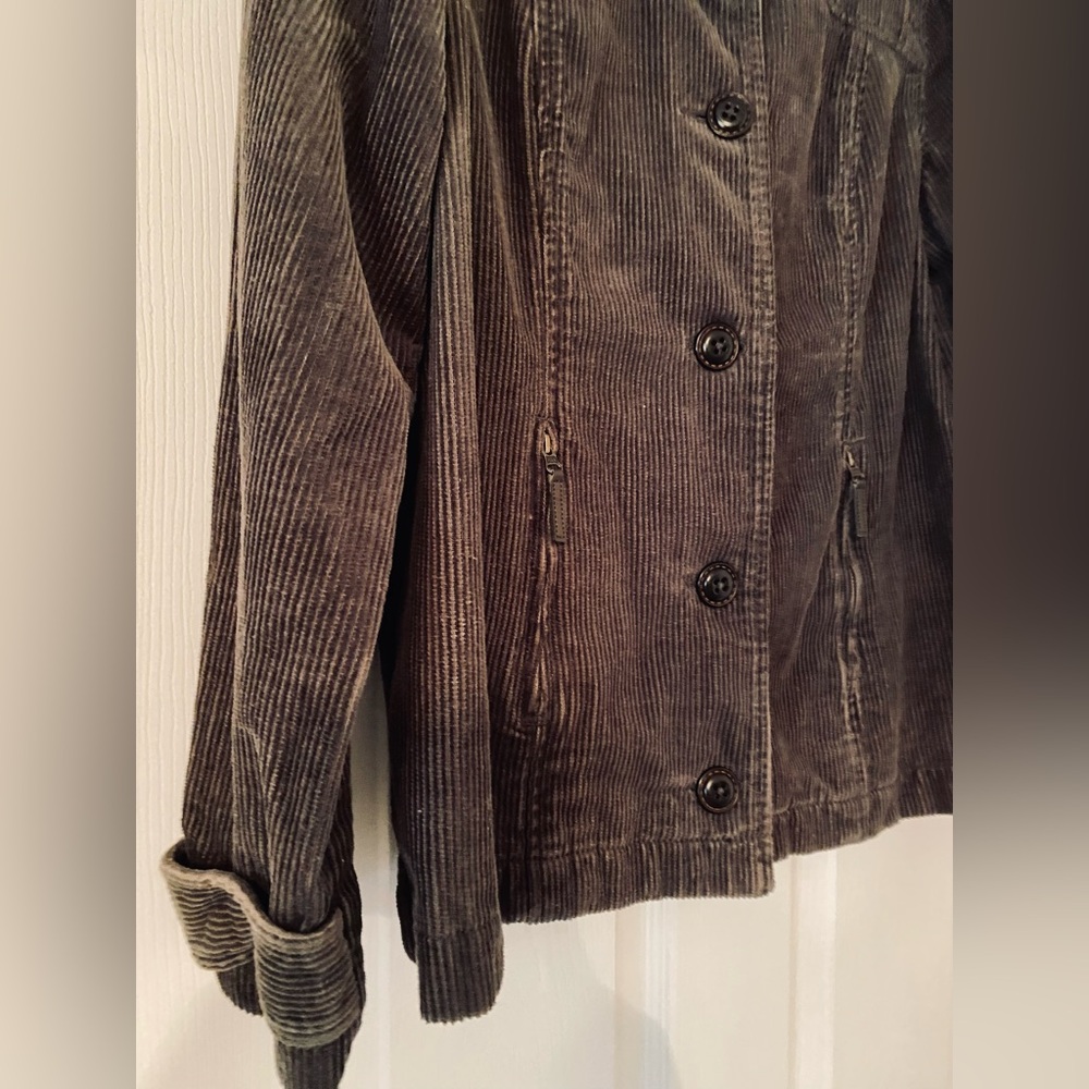 Relativity Olive Green Corduroy Fall Jacket with Pockets and Buttons Size Large - Picture 6 of 9